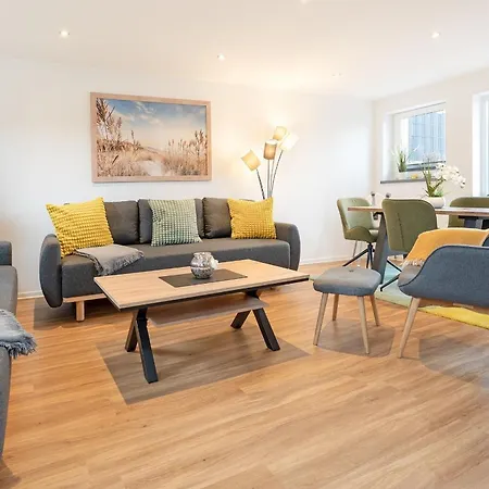 Luettge Hus Holiday home Scharbeutz